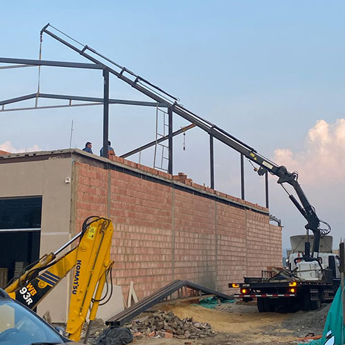 Alquiler de Camión Grúa para Edificación en Bogotá